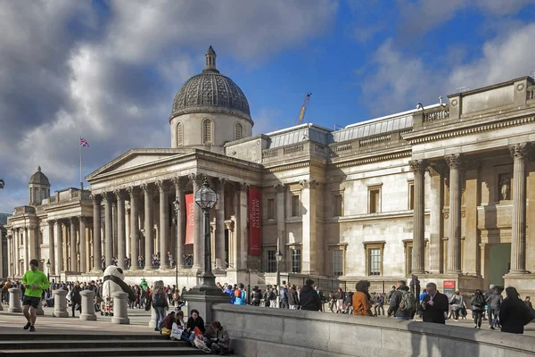 Die Nationalgalerie in London. stadt westminster, england. — Stockfoto