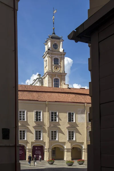Binnenplaats binnen het ensemble van de Universiteit van Vilnius, Vilnius, Litouwen — Stockfoto