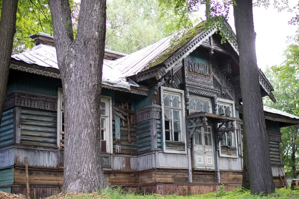 Oblast Yaroslavl Rússia Julho 2020 Hospital Intercâmbio Abandonado Rybinsk Monumento — Fotografia de Stock