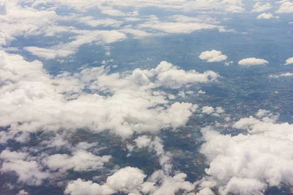 Blue sky with clouds on the airplan — Stock Photo, Image