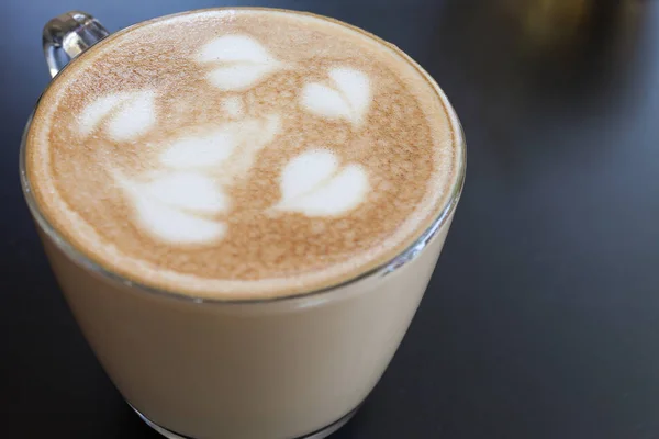 Gros plan sur la mousse de cappuccino — Photo