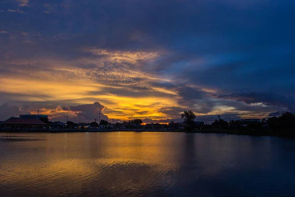 Schöner Sonnenuntergang Dämmerung — Stockfoto