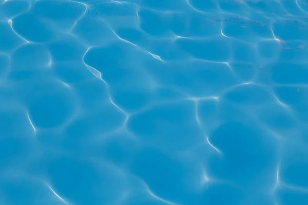 Acqua Della Piscina Che Riflette Sole — Foto Stock