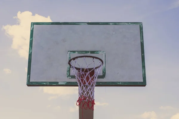 Canestro Basket Cielo Blu Nuvola — Foto Stock