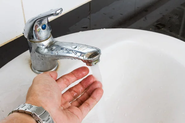 Tvätta Händerna Offentlig Toalett Offentliga Handfat — Stockfoto