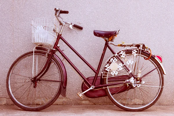 Bicicleta Velha Bicicleta Rua — Fotografia de Stock