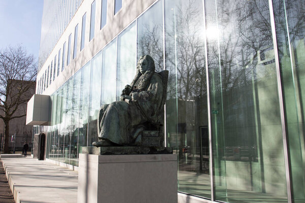 Гаага, Нидерланды - 13 февраля 2018 года: Верховный суд Нидерландов
