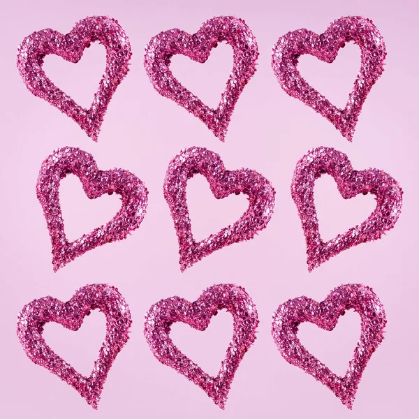 Pembe Bir Arka Plan Üzerinde Glitter Kalpler Sevgililer Günü Aşk — Stok fotoğraf