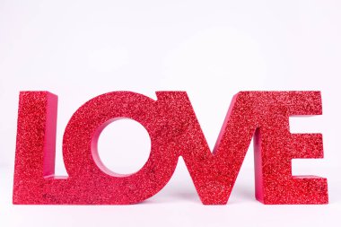 Kırmızı işaret aşk. Sevgililer günü kavramı. Şık minimalist tatil tasarım arka plan. Yumuşak odak. Yatay