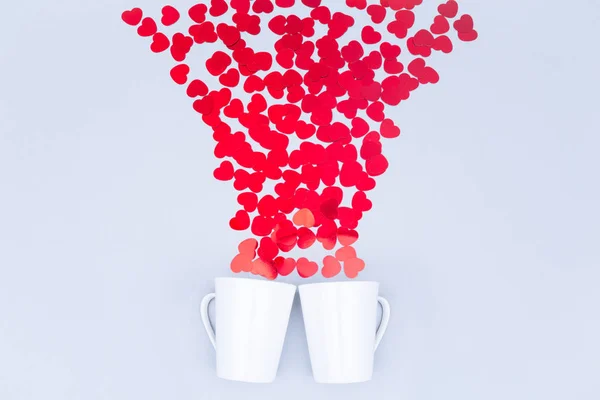 Taza Porcelana Blanca Con Confeti Corazón Brillante Concepto San Valentín — Foto de Stock