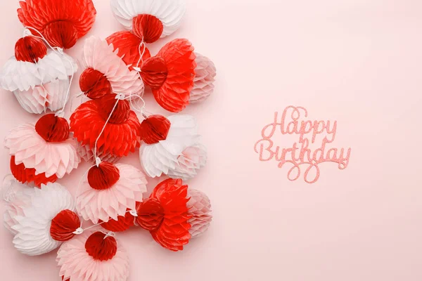 Kağıt Cupcakes Garland Mutlu Yıllar Üzerinde Yazı Arka Plan Pembe — Stok fotoğraf