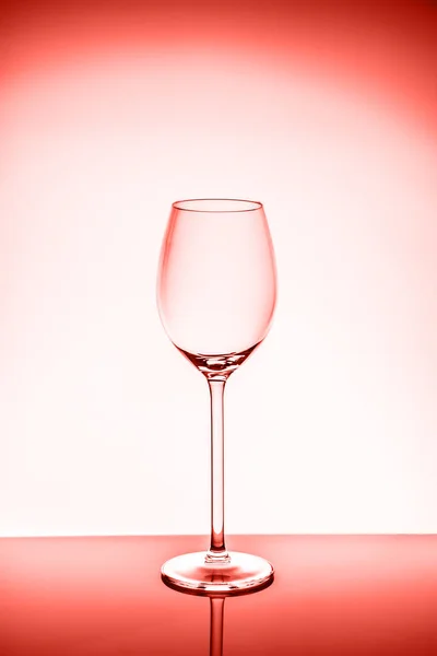 Wineglass Στο Φωτεινό Παρασκήνιο Ωραία Ιδέα Υαλικά Cristal Κάθετη Θέμα — Φωτογραφία Αρχείου