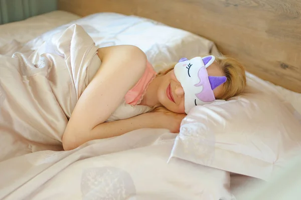 Woman Pajamas Having Bad Sleep Eye Mask — Stock Photo, Image