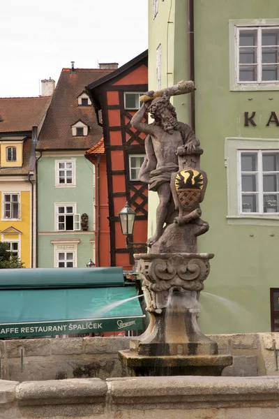 Brunnen Mit Rolandstatue Auf Dem Platz Von König Georg Von — Stockfoto