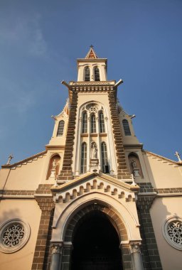 Ho Chi Minh 'deki Cha Tam Kilisesi. Vietnam