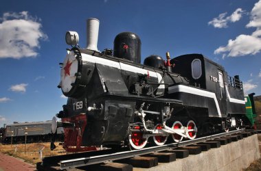 Ulaanbaatar 'daki demiryolu müzesi. Moğolistan