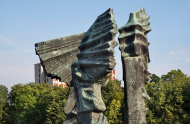 Katowice 'deki Silezyalı isyancıların anıtı. Polonya