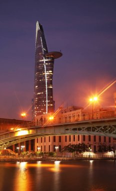 Ho Chi Minh 'deki Ben Nghe nehrinin seti. Vietnam