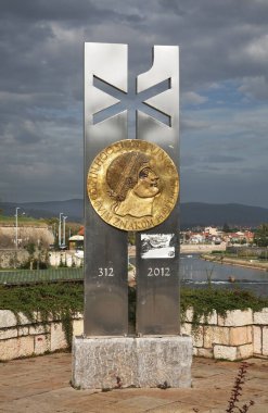 Nis 'teki İmparator Konstantin anıtı. Sırbistan