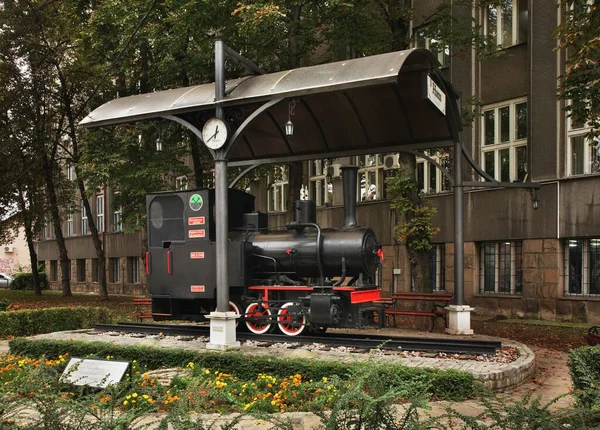 Monumento Locomotiva Vapor Nis Sérvia — Fotografia de Stock