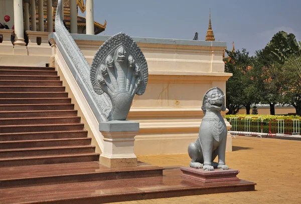 대통령궁 Preah Barum Reachea Veang Nei Preah Reacheanachak Kampuchea 궁전에 — 스톡 사진