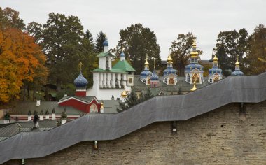 Pskov-Caves (Pskovo-Pechersky) Pechory 'deki Dormition Manastırı. Pskov Oblastı. Rusya