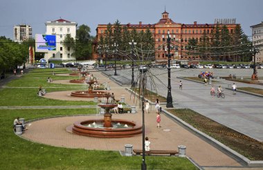 Khabarovsk 'taki Lenin Meydanı. Rusya