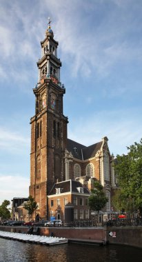 Amsterdam 'daki Westerkerk kilisesi. Hollanda