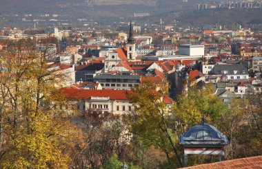 Brno 'nun panoramik manzarası. Çek Cumhuriyeti