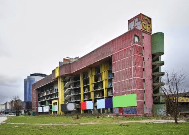 Saraybosna 'daki Mesa Selimoviç bulvarı. Bosna-Hersek