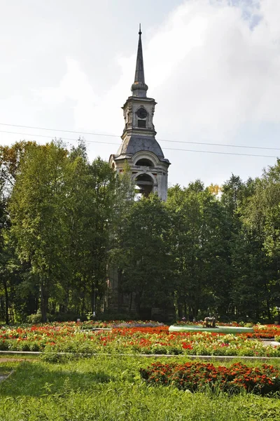 Kloktoren Van Kerk Van Transfiguratie Ostashkov Rusland — Stockfoto