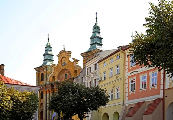 Rynek Kościół Marii Magdaleny Klasztorem Franciszkanów Przemyślu Polska — Zdjęcie stockowe