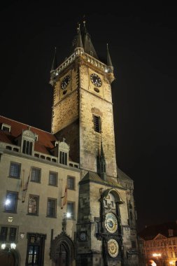 Prag 'daki eski belediye kulesi. Çek Cumhuriyeti