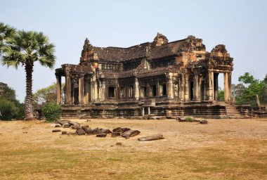 Angkor Wat Kütüphanesi - Başkent Tapınağı. Siem Reap bölgesi. Kamboçya