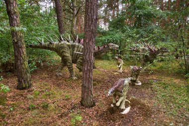JuraPark Solec - Solec Kujawski 'deki dinozor parkı. Polonya