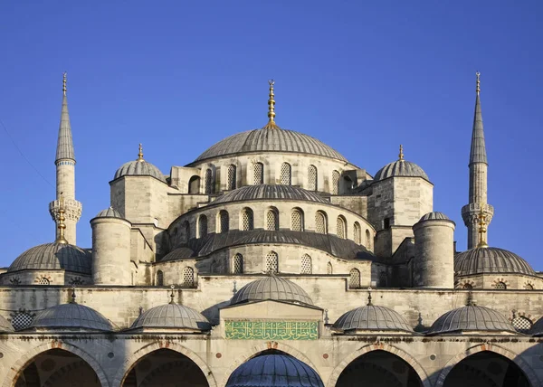 İstanbul 'daki Sultan Ahmed Camii (Mavi Cami). Türkiye