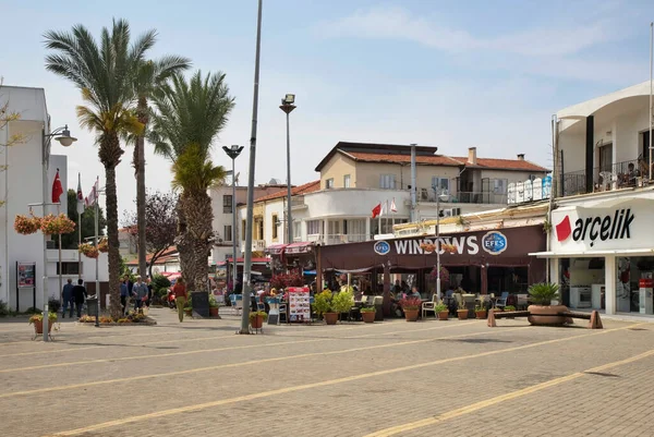 Plaza Ramadán Cemil Kyrenia Chipre — Foto de Stock