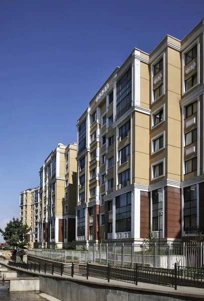 Almaty Caddesi. Kazakistan