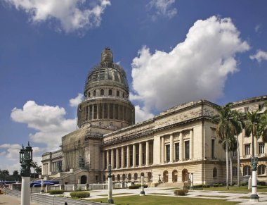 Havana 'daki Ulusal Kongre Binası (El Capitolio). Küba