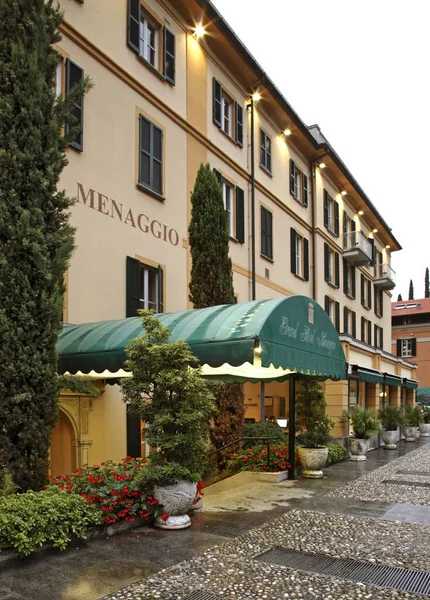 Büyük Otel Menaggio. Como vilayeti. İtalya