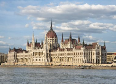 Budapeşte 'deki Macar parlamento binası. Macaristan