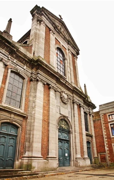 Notre Dame Harscamp Innamur Бельгія — стокове фото
