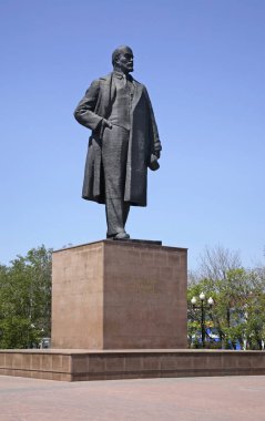 Yuzhno-Sakhalinsk 'teki Lenin Meydanı. Sakhalin adası. Rusya