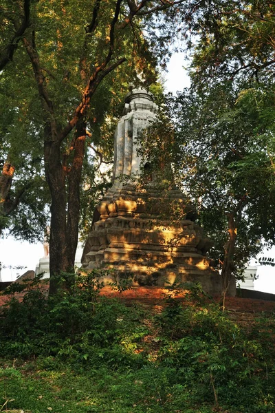 Wat Phnom Phnom Penh 柬埔寨 — 图库照片