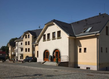 TGM - Tomas Garrigue Masaryk Meydanı Kamenicky Senov 'da. Liberec bölgesi. Çek Cumhuriyeti