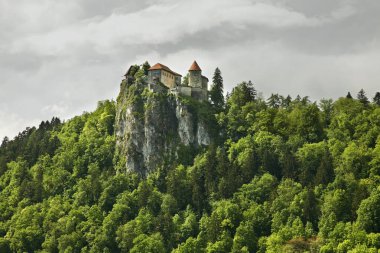 Kanlı Kale 'nin manzarası. Slovenya