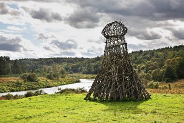 Nikola-Lenivets köyündeki sanat eseri deniz feneri. Kaluga Oblastı. Rusya