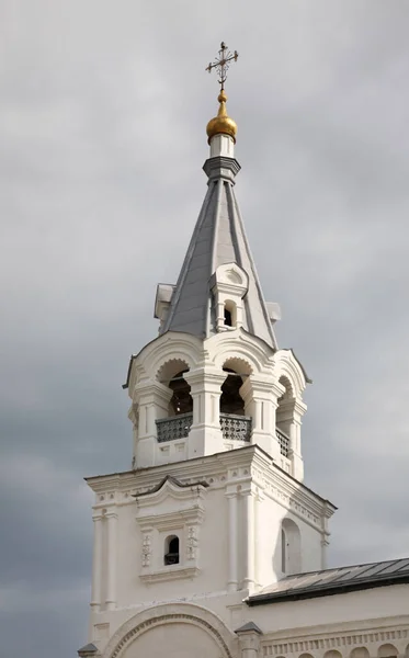 Porta Chiesa Dell Assunzione Nel Monastero Bogolyubskii Bogolyubovo Oblast Vladimir — Foto Stock