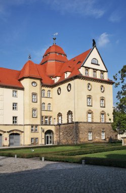 Pirna 'daki Sonnenstein kalesi. Saksonya Eyaleti. Almanya