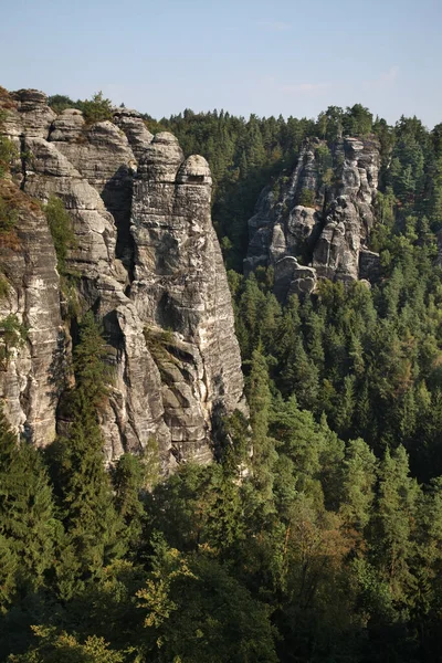 Гор Песчаника Возле Деревни Ратен Национальный Парк Саксонской Швейцарии Германия — стоковое фото